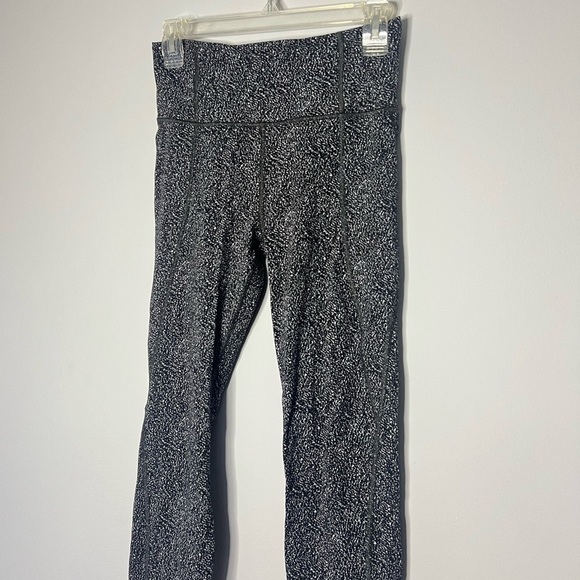 Athleta Lightning Static 7/8 Tight in Black High Waisted Small - Picture 4 of 9